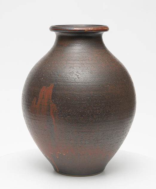 Pot Christchurch Art Gallery Te Puna o Waiwhetū