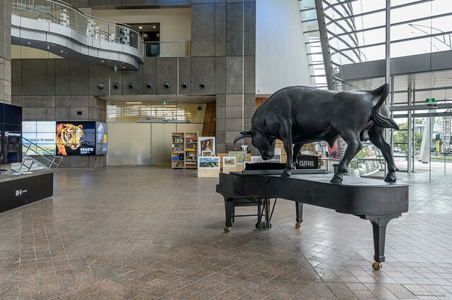 Back in the Gallery, December 2015