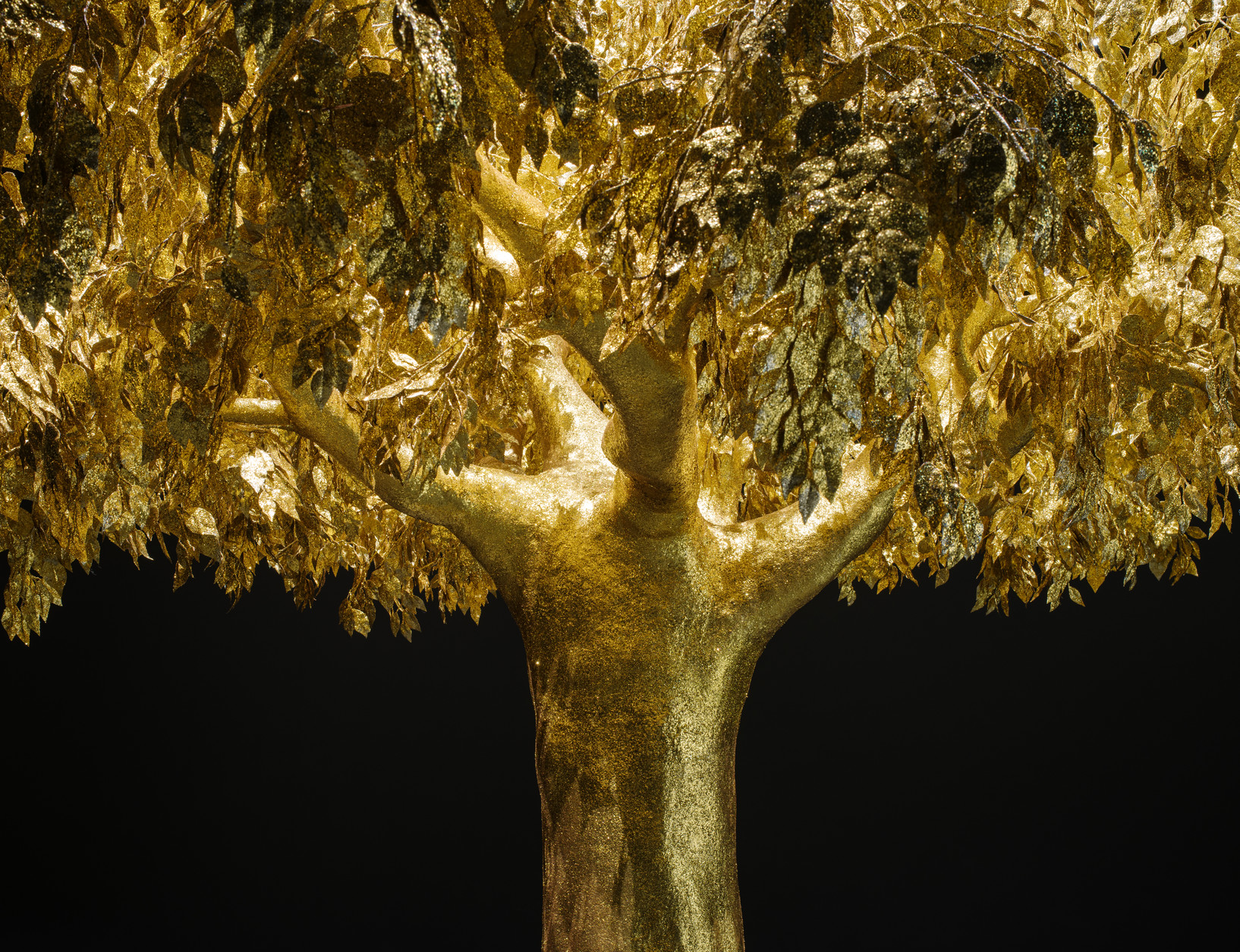 Glittering golden tree at Christchurch Art Gallery