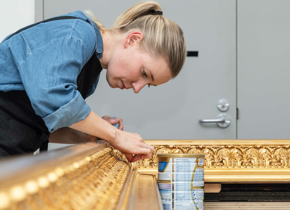 Gold, Chalk and Rabbit-Skin Glue