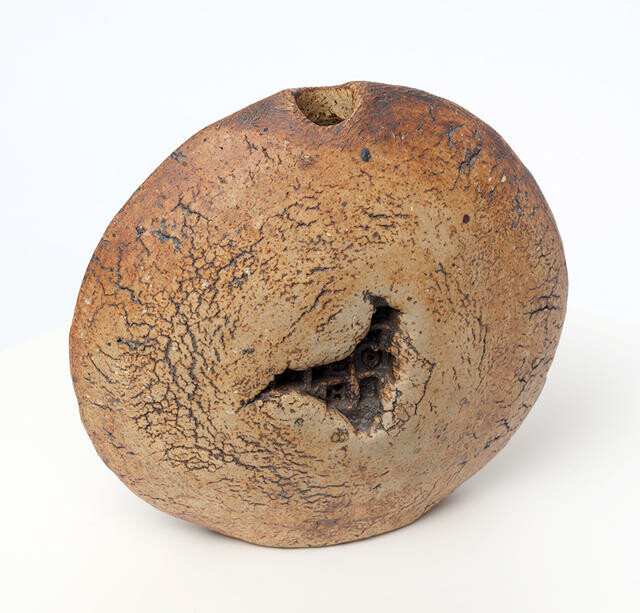 Discoid Vase