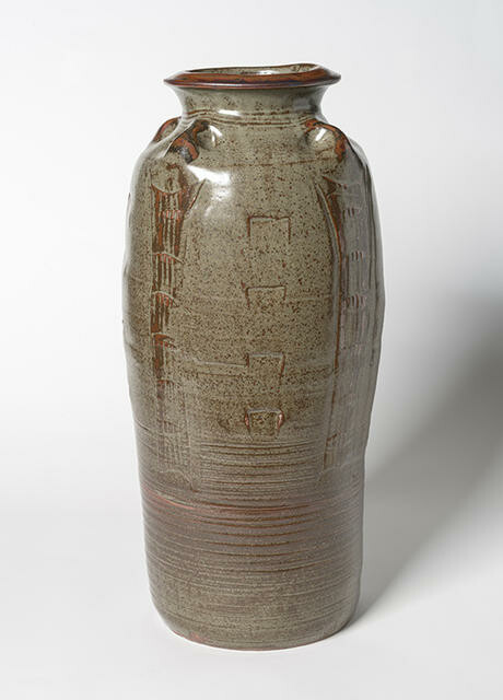 Harry Davis; May Davis - Pot image item