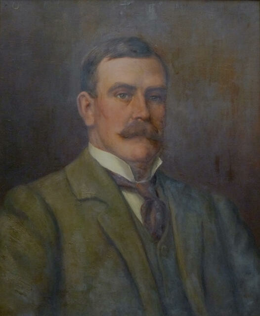 Dr H T J Thacker MP