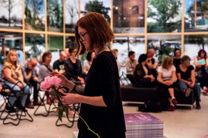 Image: uploads/2017_11/physical_garden.jpg