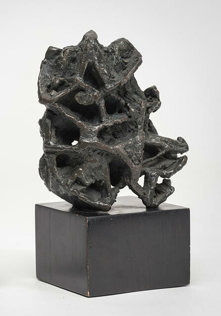 Image: uploads/2025_11/2024_156_view_c.jpg