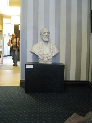 Charles Kidson Sir John Hall 1908. Marble. On loan to Canterbury Club from Christchurch City Council, courtesy of Christchurch Art Gallery te Puna o Waiwhetū.