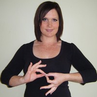 Gallery tour with a sign language interpreter