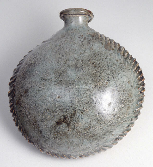 Hanging Bottle