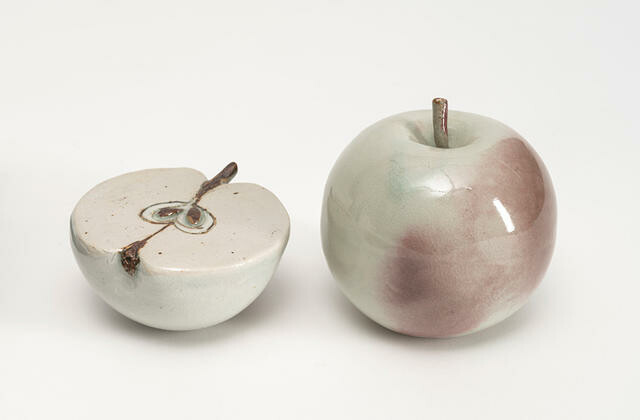 Ripening Apples (1 1/2)