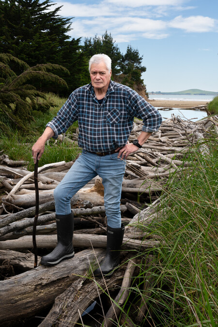 Anne Noble David Higgins (Upoko o Te Rūnanga o Moeraki), Wai Wherowhero Stream, Moeraki 2023. Digital print, pigment on paper. Collection of Te Rūnanga o Ngāi Tahu