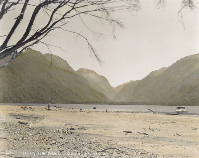 Image: uploads/2025_11/2022_0495E5.jpg